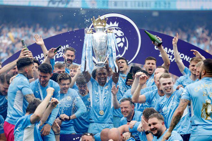 第三次犯规！杨瀚森次节继续率先登场防守送出犯规