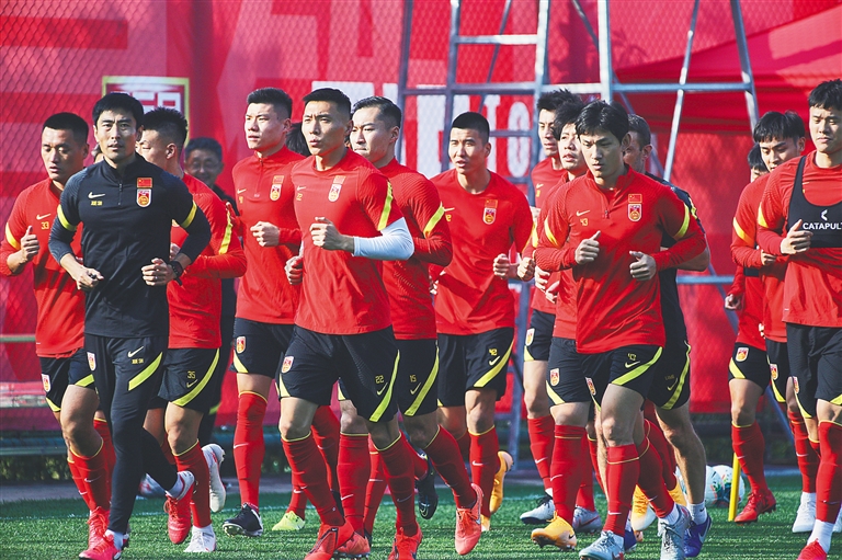 棒球比赛中的等待，其实是一种进攻