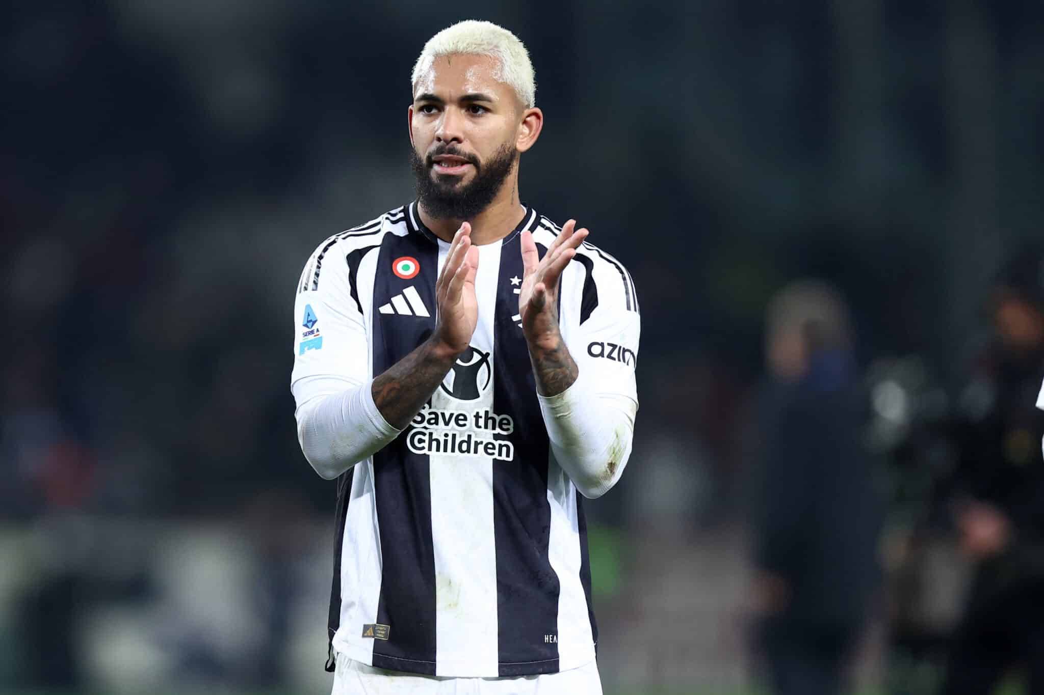 冲击力十足！张博源15中6得18分9板2助 三分4中1（表现抢眼！张博源15投6中砍下18分9板2助，三分4投1中）