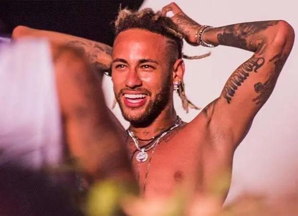 梅西：对于一个球员来说，赢得世界杯是最大的成就