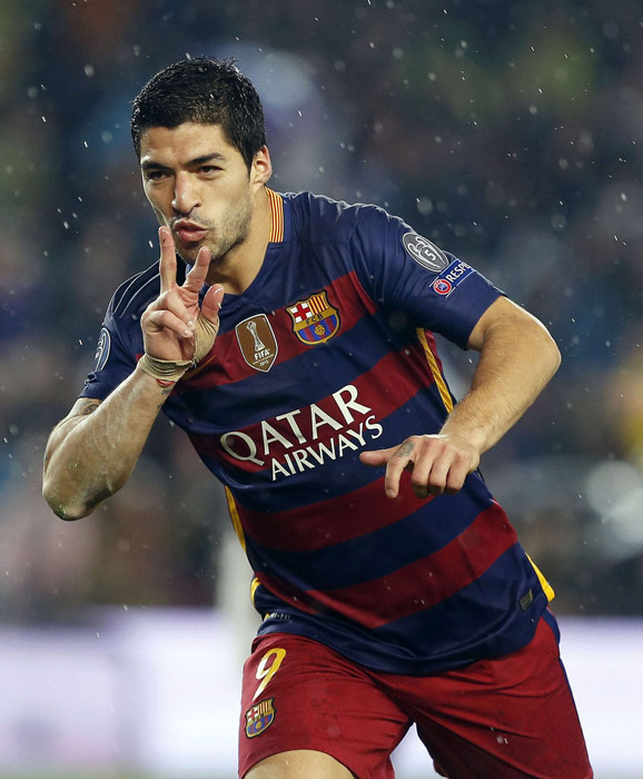 足球报：申花将利用今年最后两场亚冠来决定人员的去留